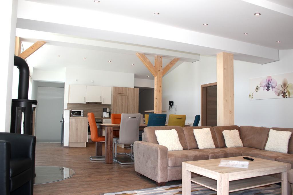 Brunner Apartments นีเดอเรา ภายนอก รูปภาพ